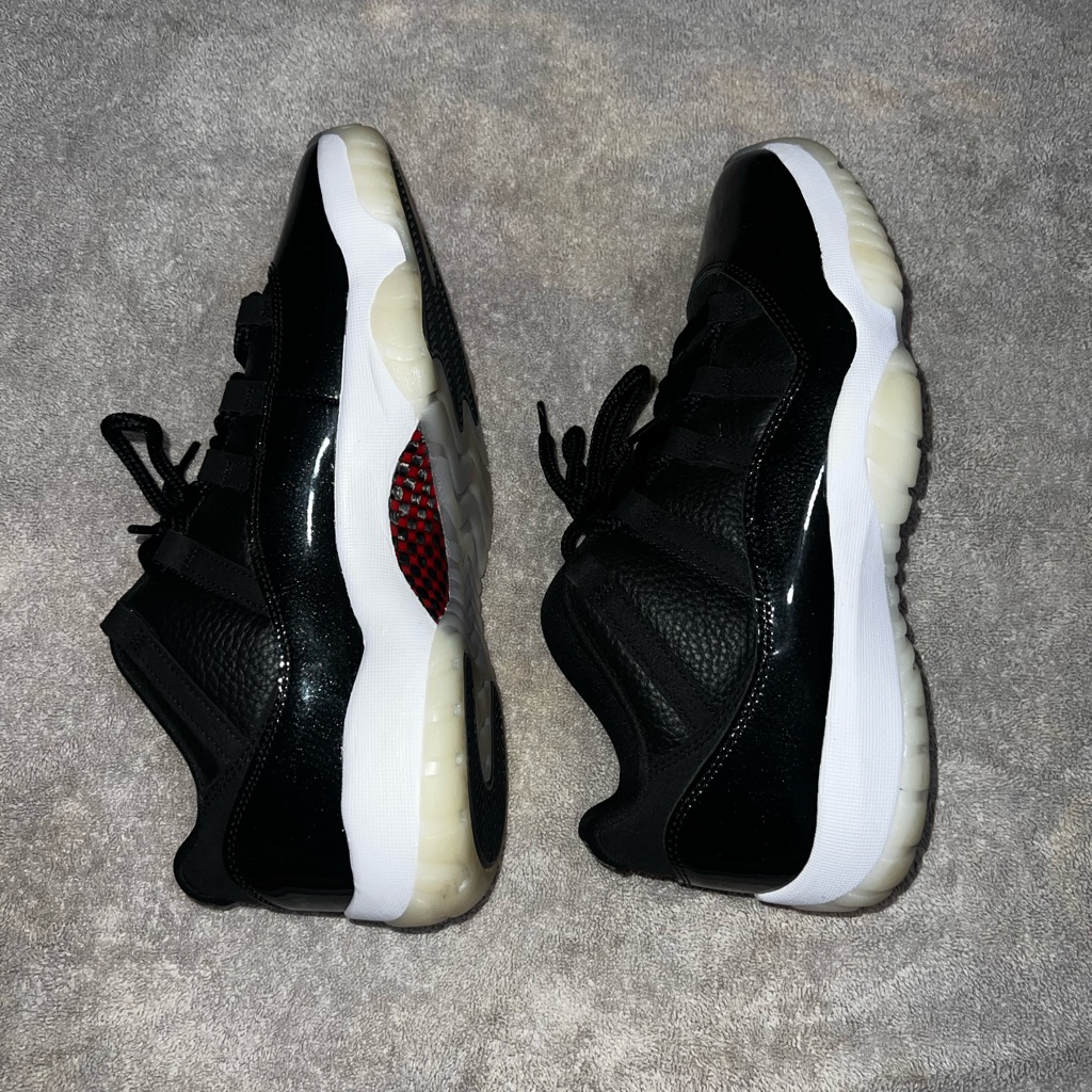 Air Jordan 11 Retro Low '72-10' Size 10.5